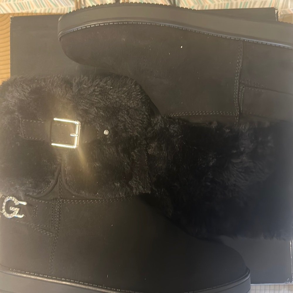 Brand new GBG BOOTS